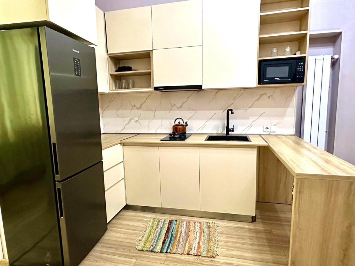 Apartamento Bina Orbeliantan Tiflis Exterior foto